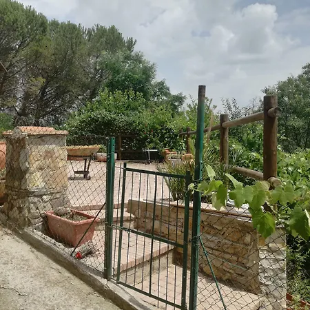 La Rondinella Bed & Breakfast Montecerboli