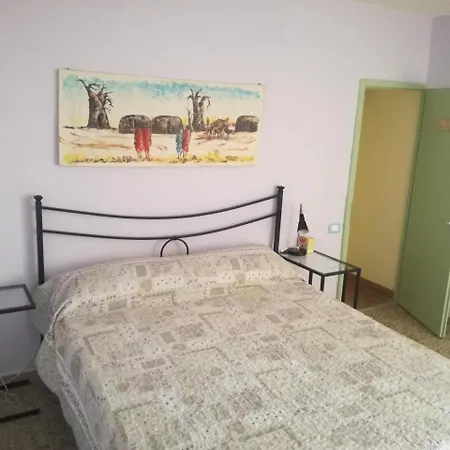 Oda ve Kahvaltı La Rondinella 3*