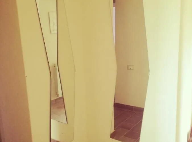 La Rondinella Bed & Breakfast 3*